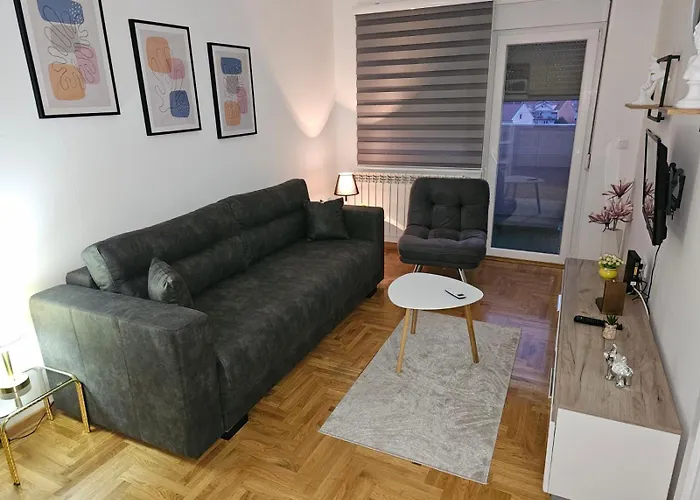 アパート Fimiso Borca